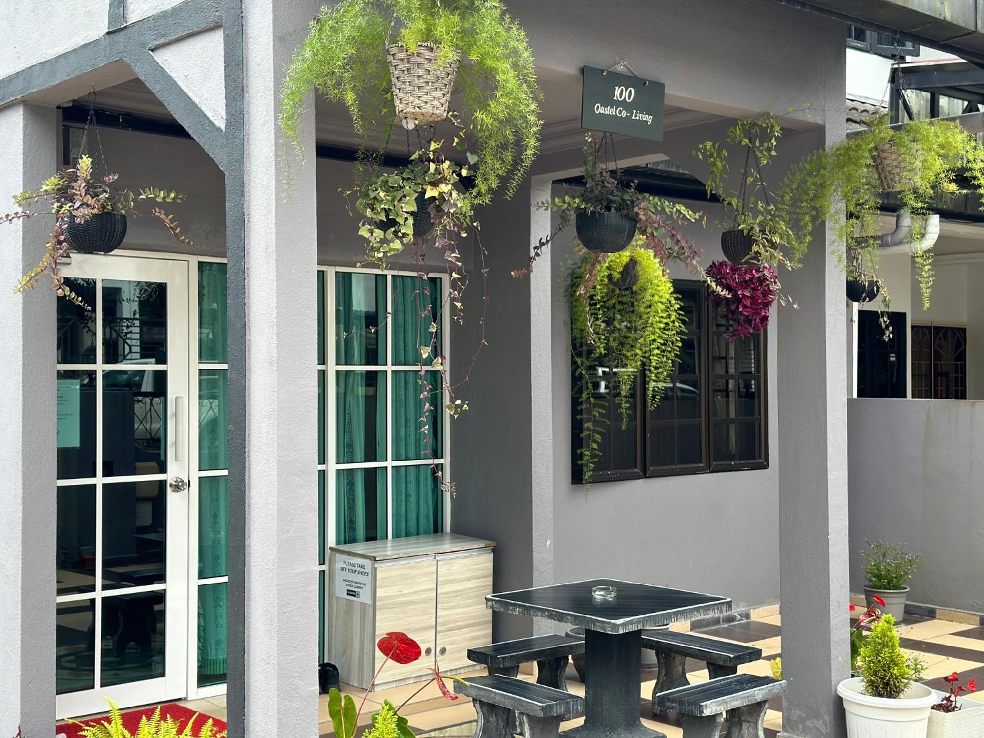 100 Oastel Coliving Hotel Tanah Rata Ngoại thất bức ảnh